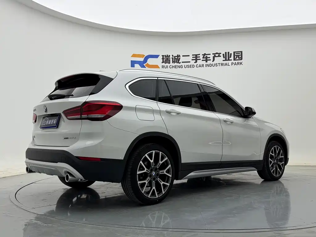 BMW X1 — фото 4