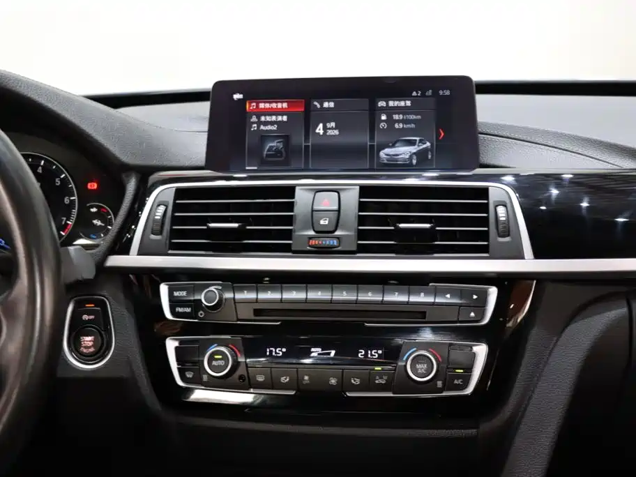 BMW 3 Series GT — фото 13
