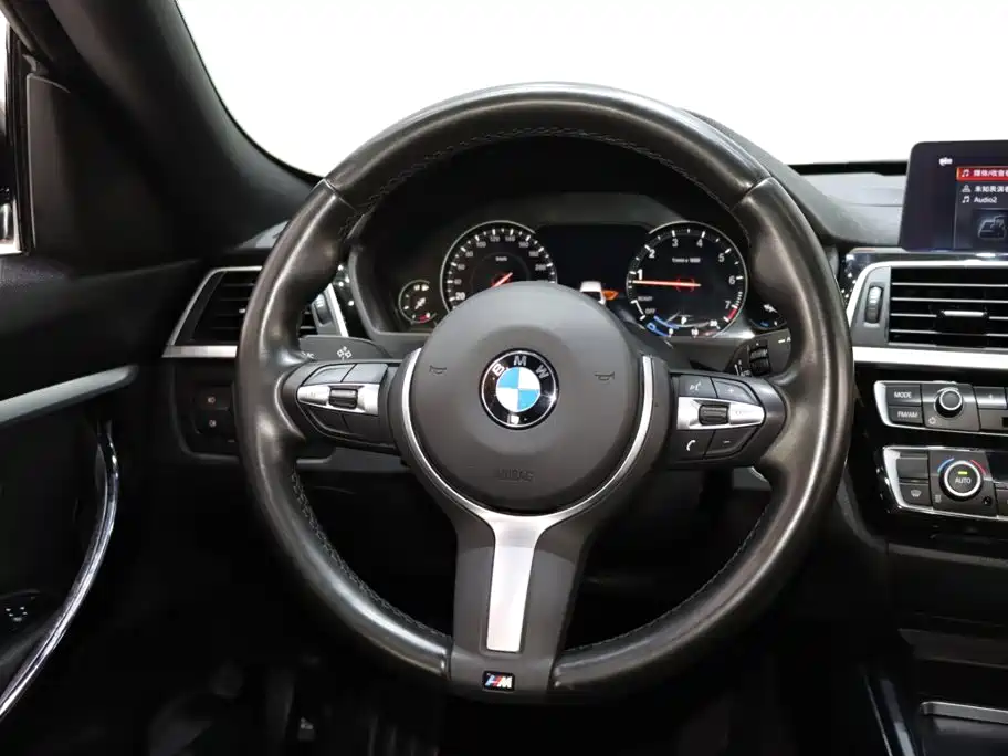 BMW 3 Series GT — фото 14