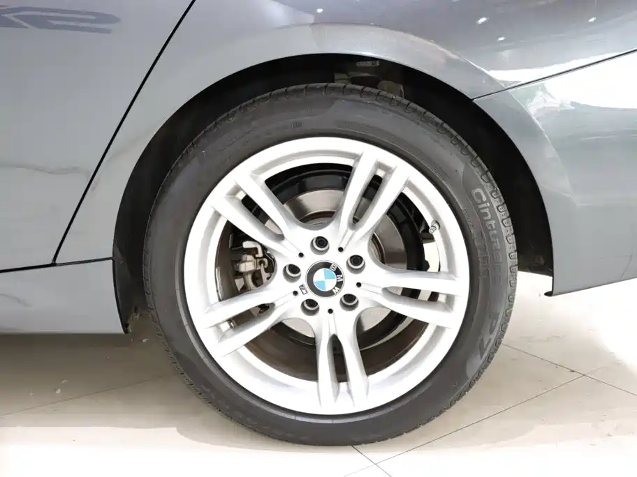 BMW 3 Series GT — фото 20