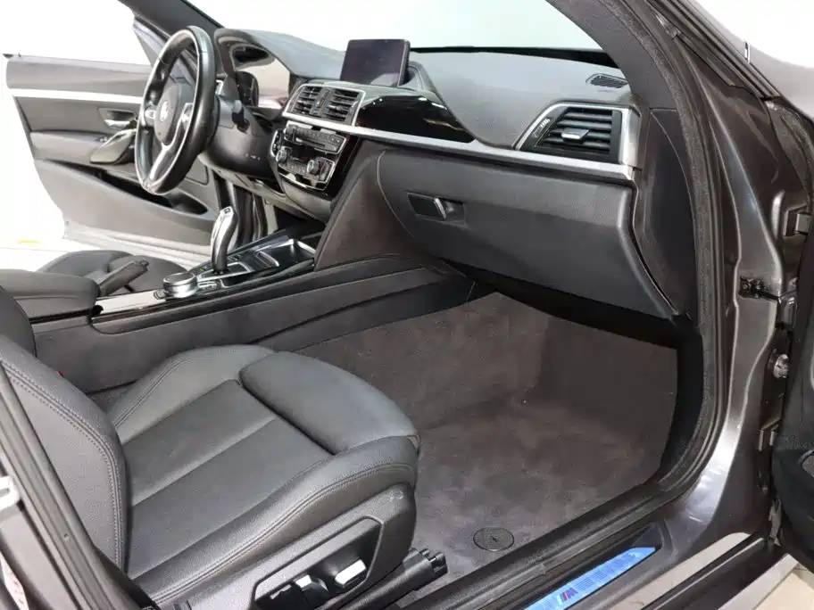 BMW 3 Series GT — фото 8