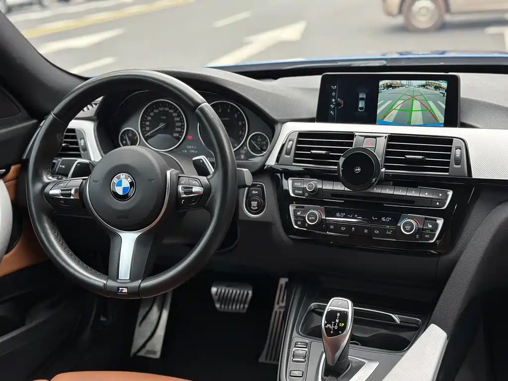BMW 3 Series GT — фото 5