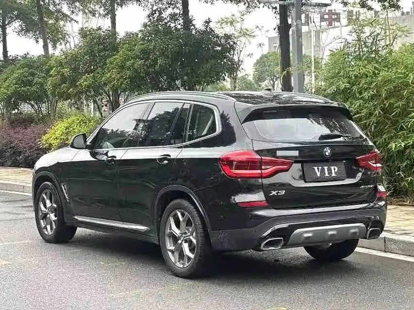 BMW X3 — фото 5