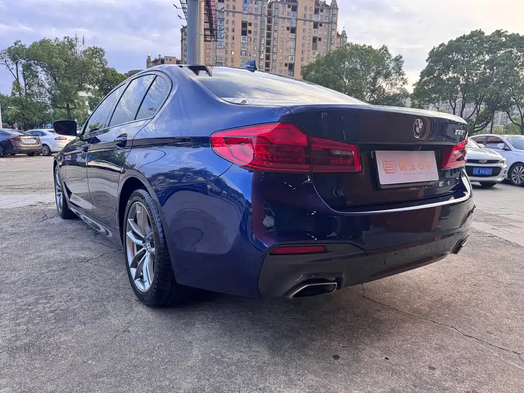BMW 5 Series (Import) — фото 11
