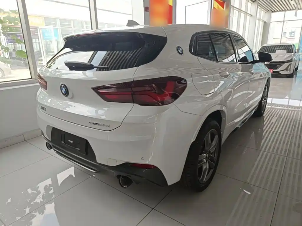 BMW X2 — фото 7