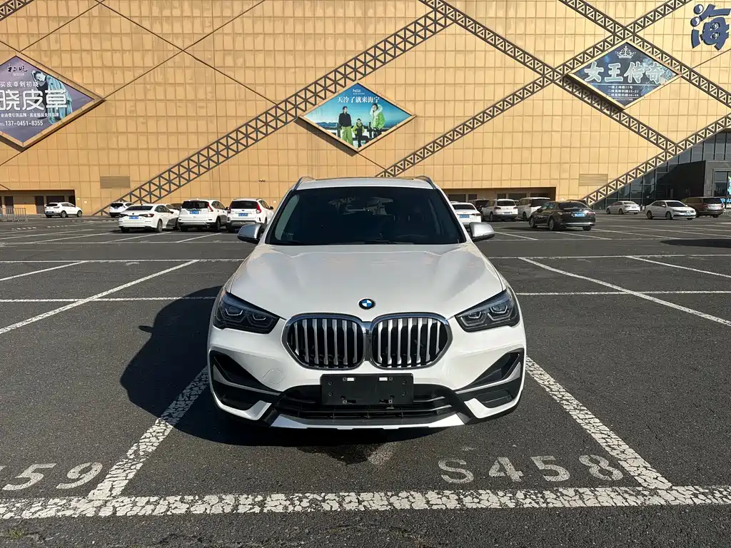 BMW X1 — фото 2