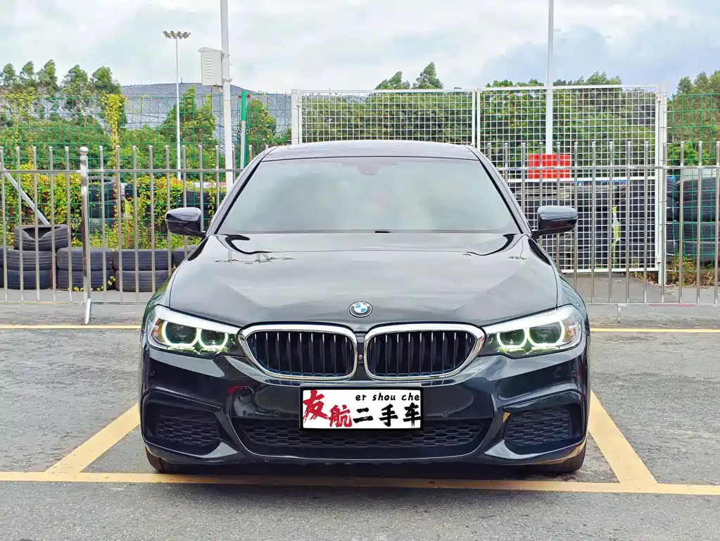 BMW 5 Series — фото 3