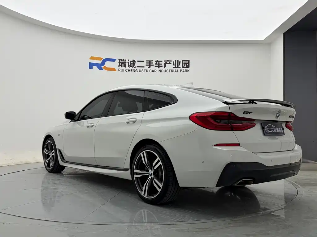 BMW 6 Series GT — фото 7