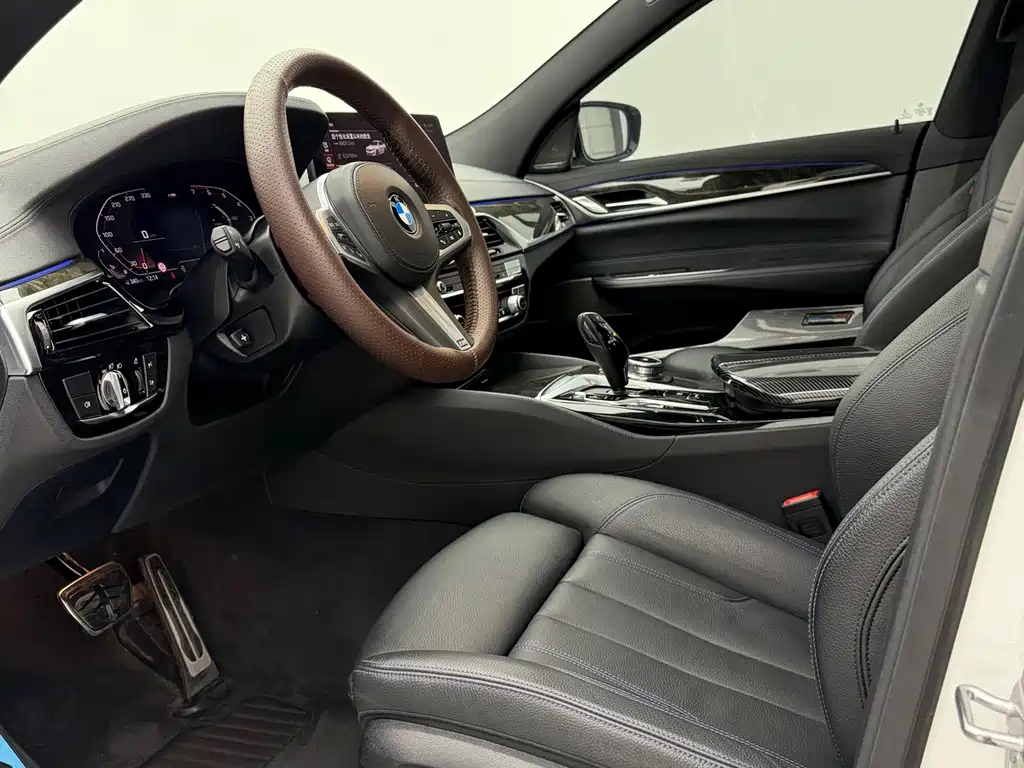 BMW 6 Series GT — фото 8