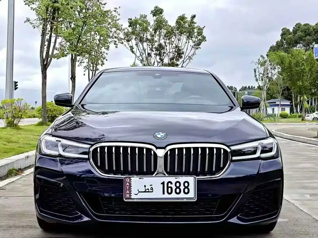 BMW 5 Series — фото 2