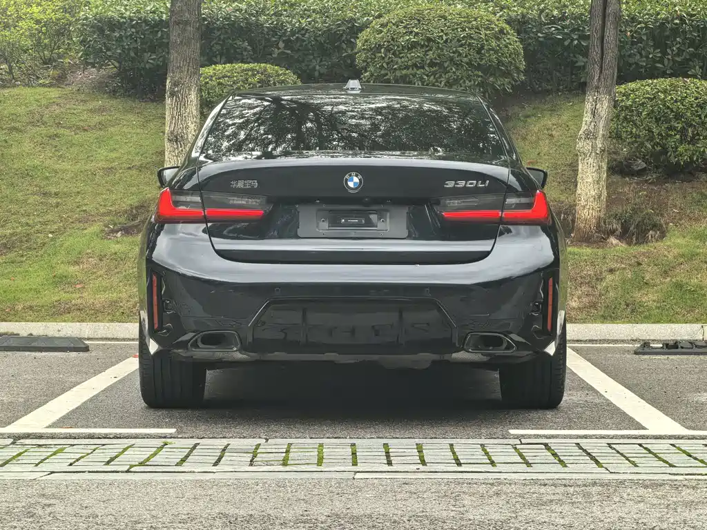 BMW 3 Series — фото 11