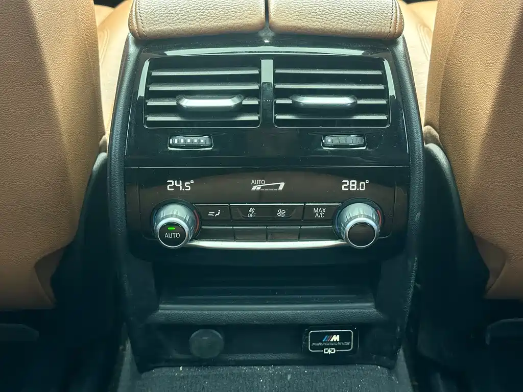 BMW 6 Series GT — фото 14