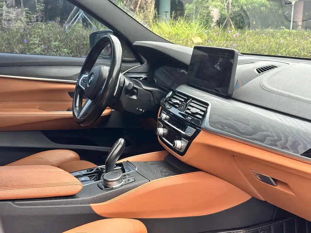 BMW 6 Series GT — фото 8