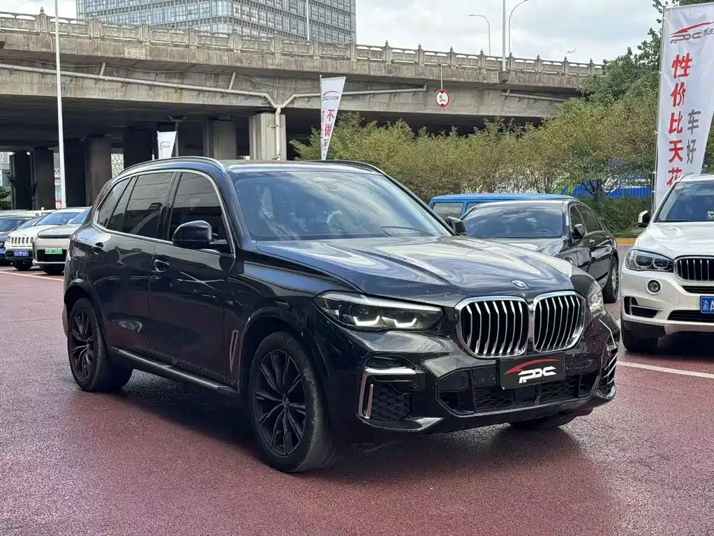 BMW X5 — фото 2