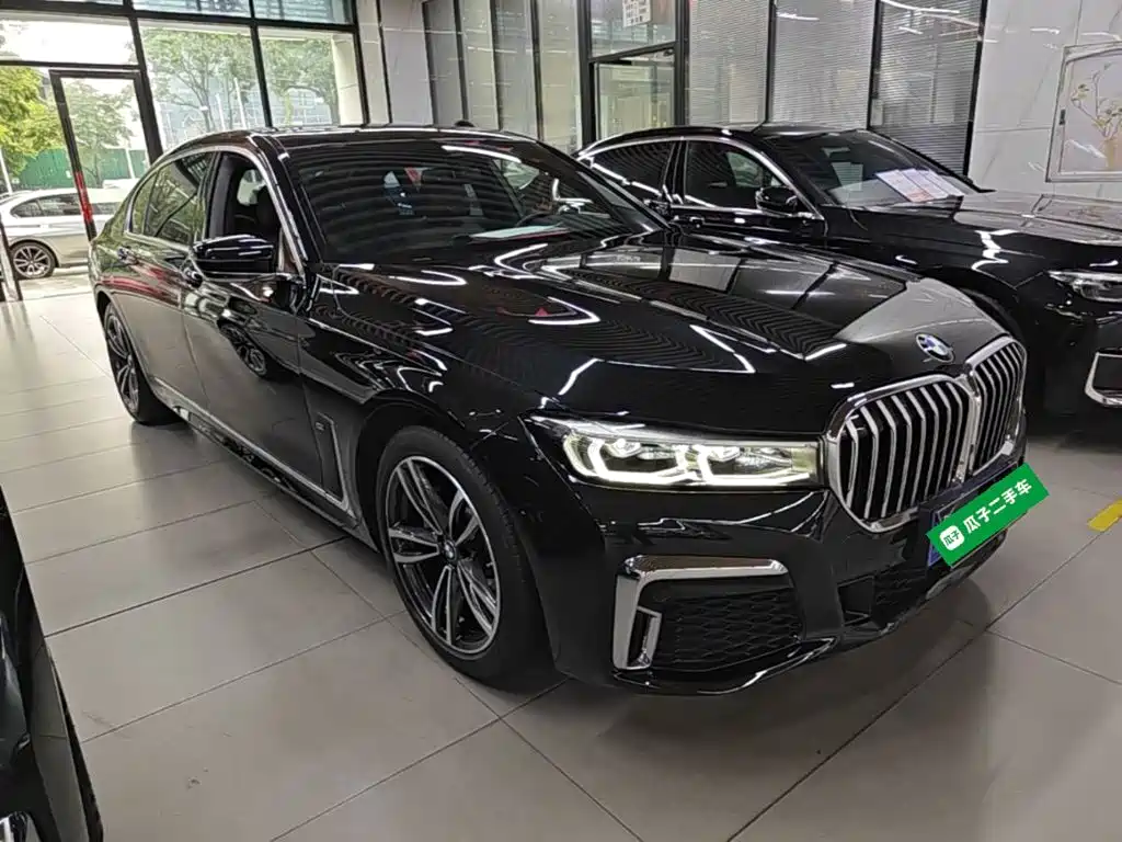 BMW 7 Series — фото 4
