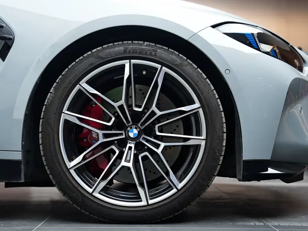BMW M4 — фото 22