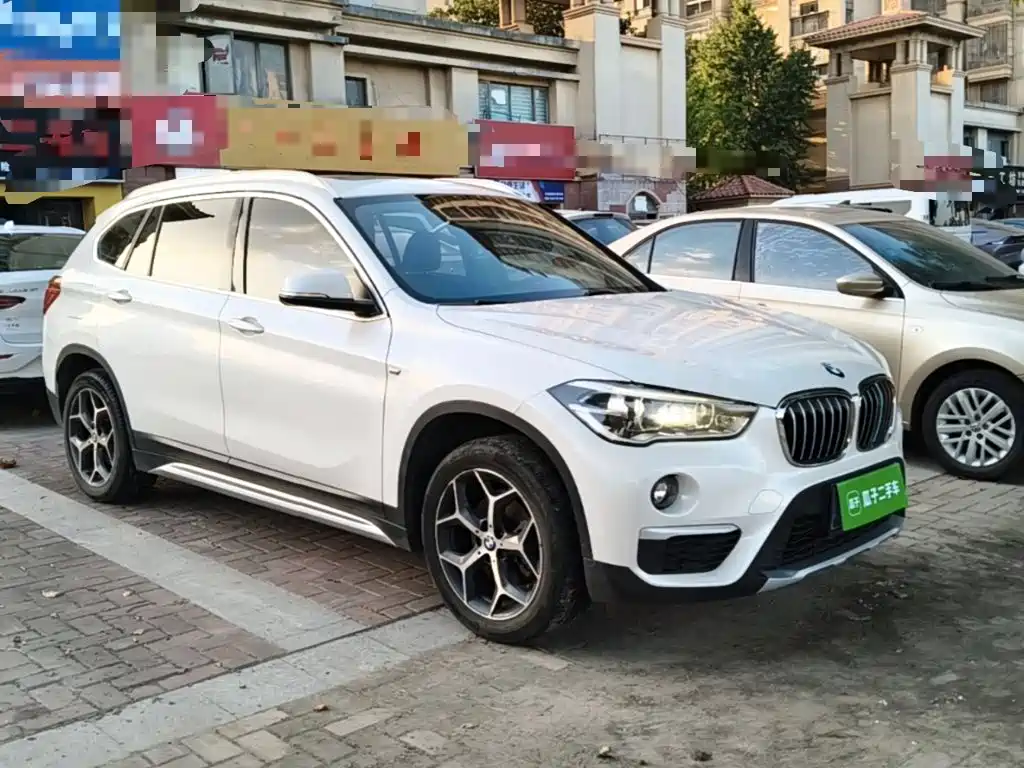 BMW X1 — фото 4
