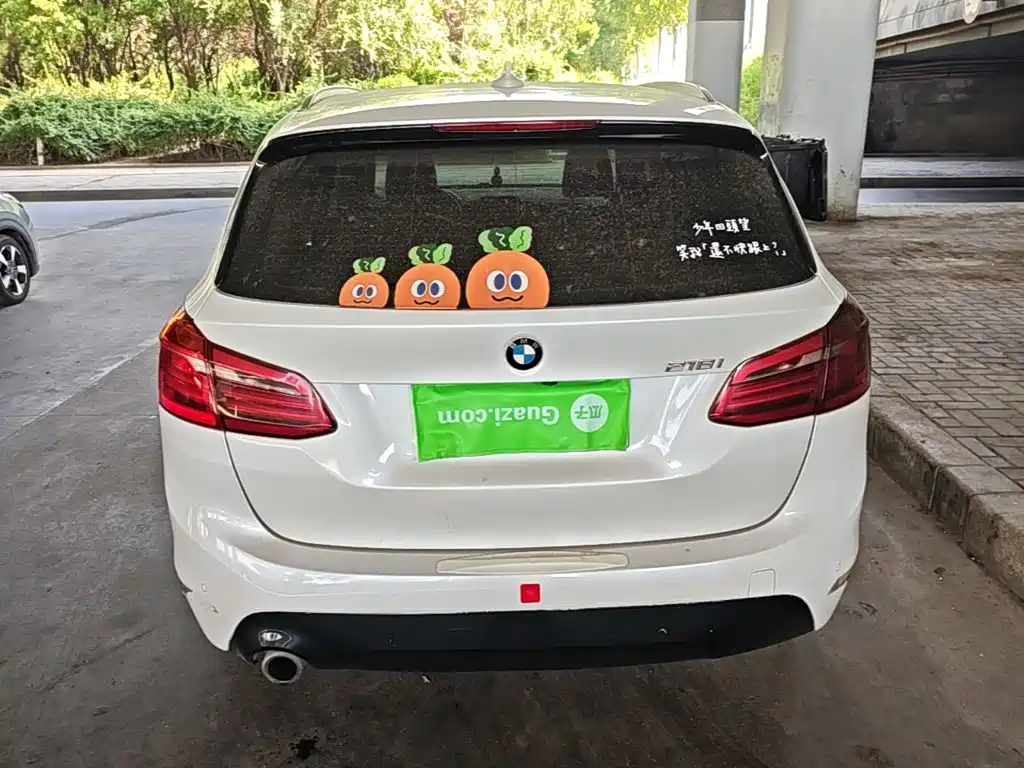 BMW 2 Series Active Tourer — фото 6