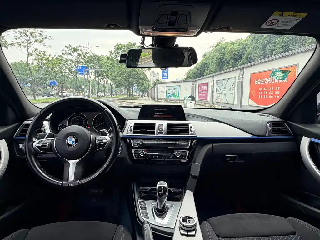BMW 3 Series — фото 10