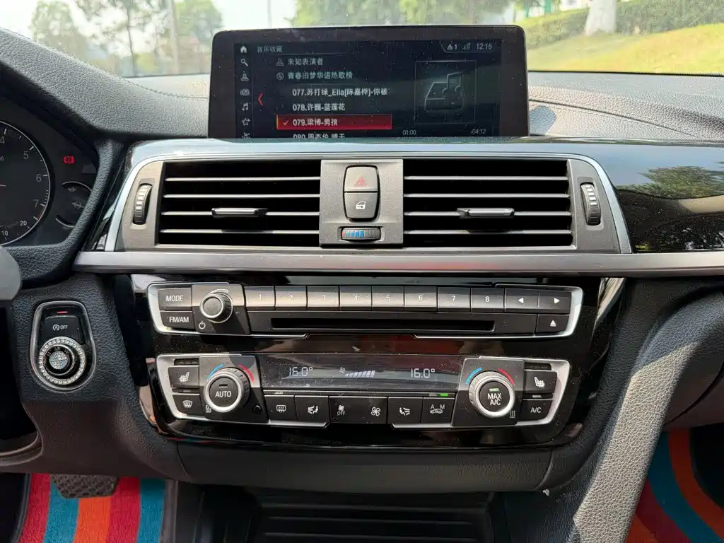 BMW 3 Series — фото 10