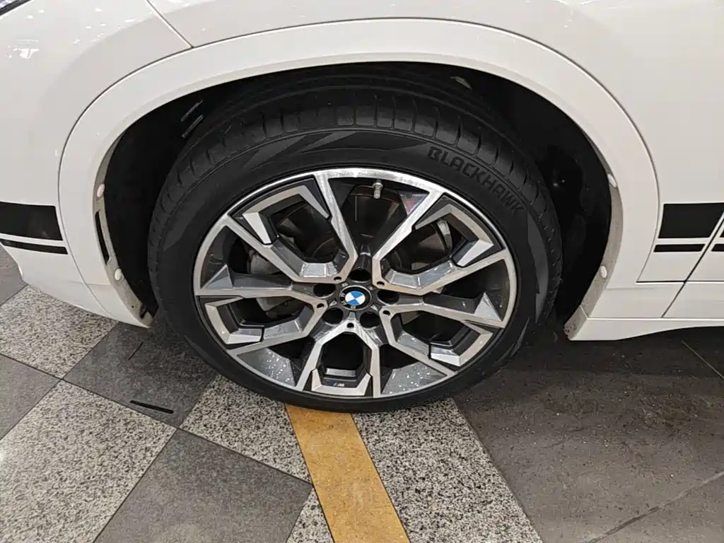 BMW X2 — фото 23