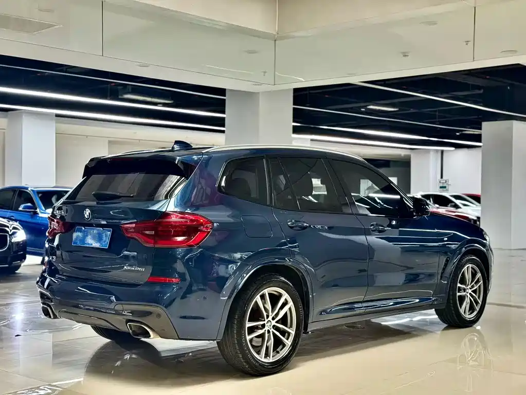 BMW X3 — фото 5