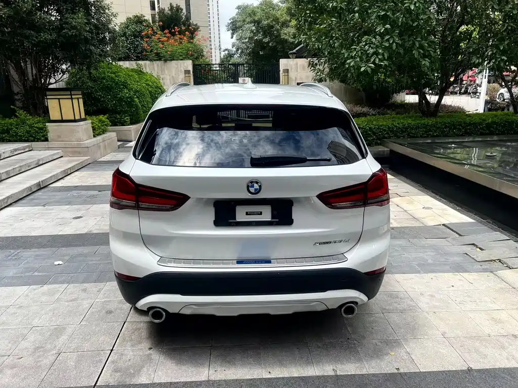 BMW X1 — фото 4