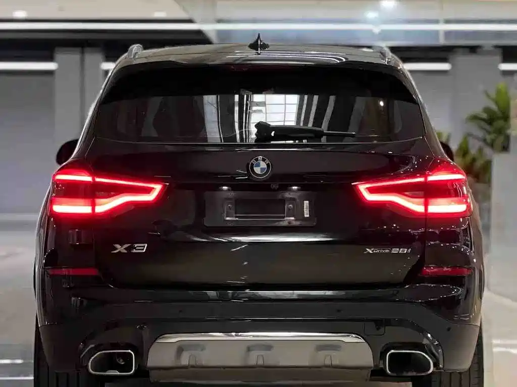 BMW X3 — фото 4