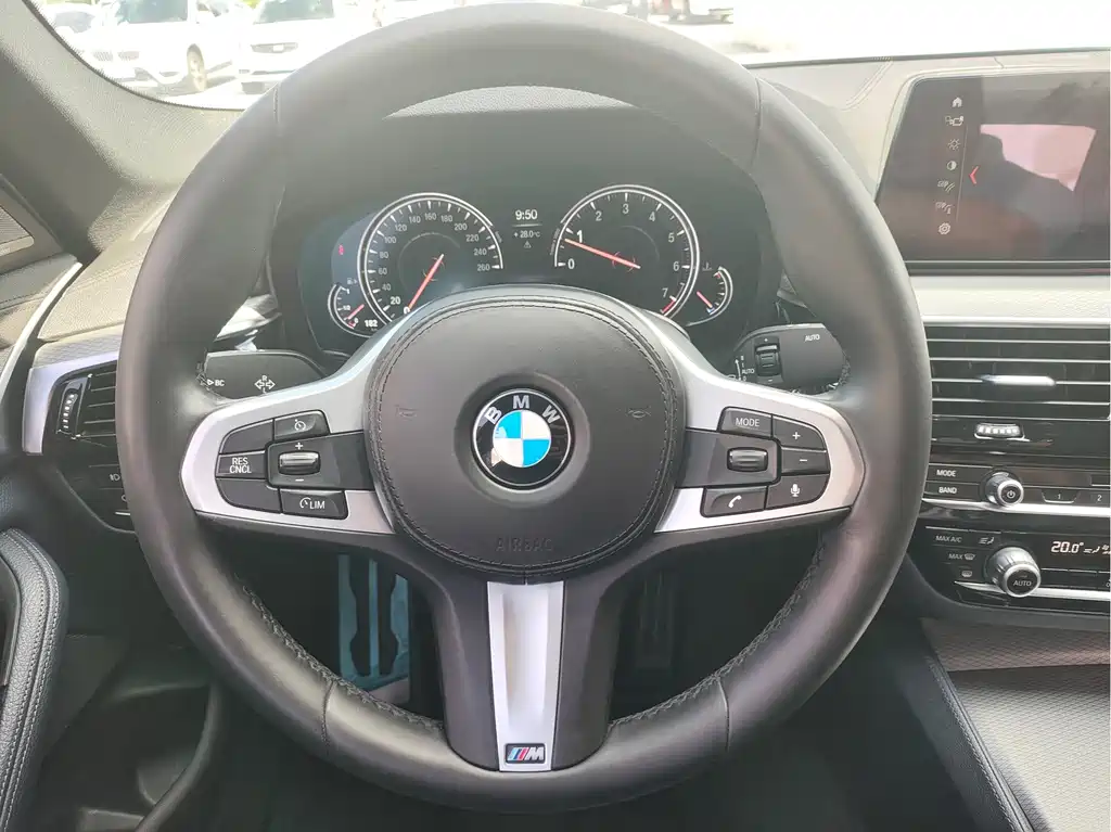 BMW 5 Series (Import) — фото 11