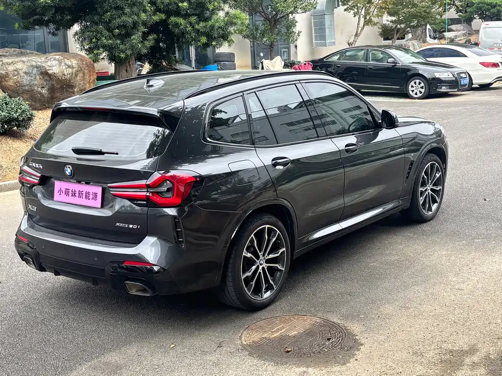 BMW X3 — фото 21