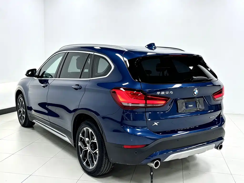 BMW X1 — фото 4