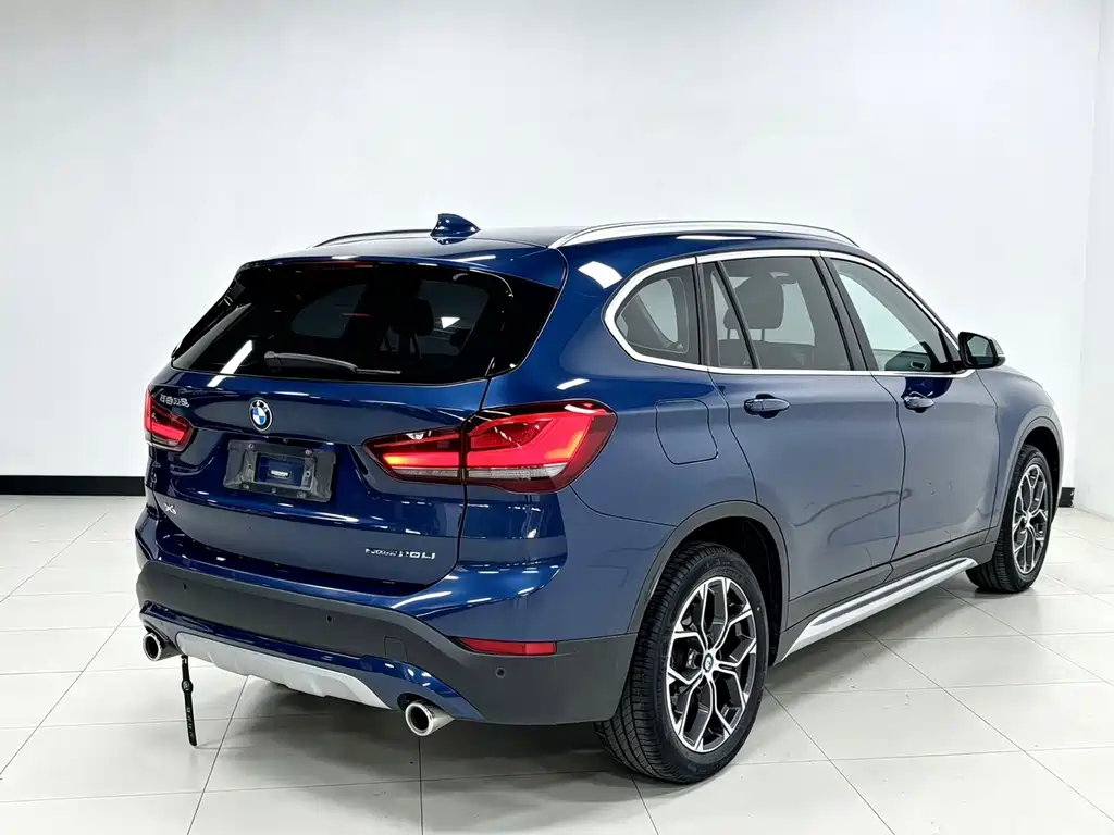 BMW X1 — фото 6