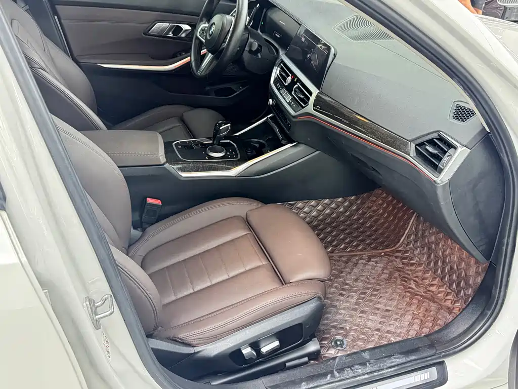 BMW 3 Series — фото 13