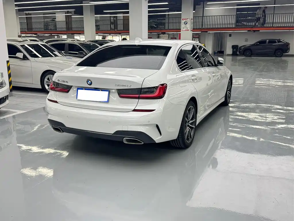 BMW 3 Series — фото 17