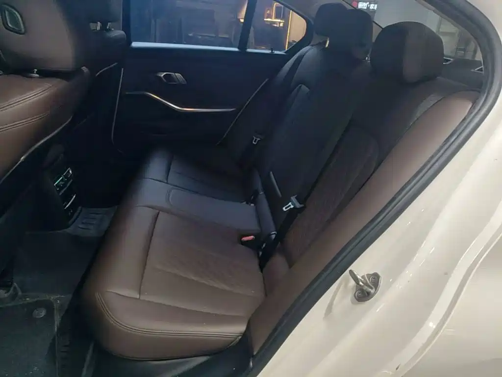BMW 3 Series — фото 17