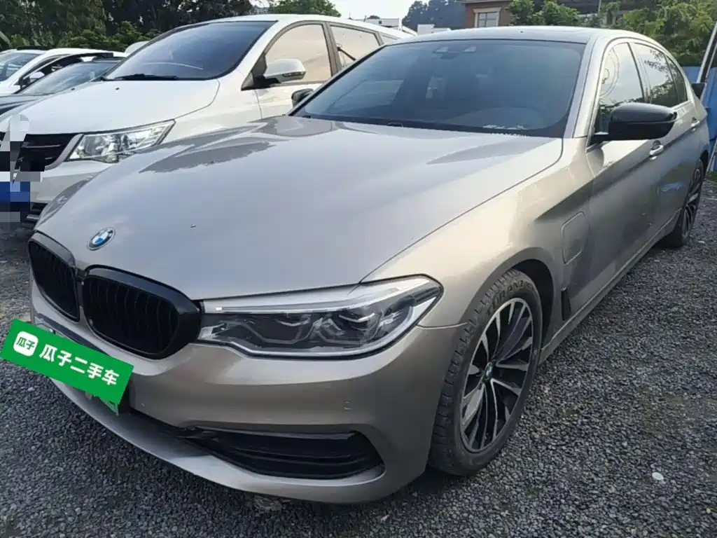 BMW 5 Series New Energy — фото 2