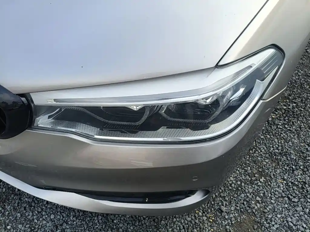 BMW 5 Series New Energy — фото 24