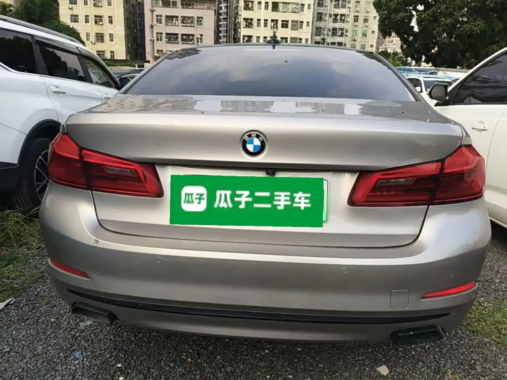 BMW 5 Series New Energy — фото 6