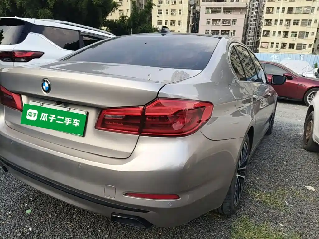 BMW 5 Series New Energy — фото 7