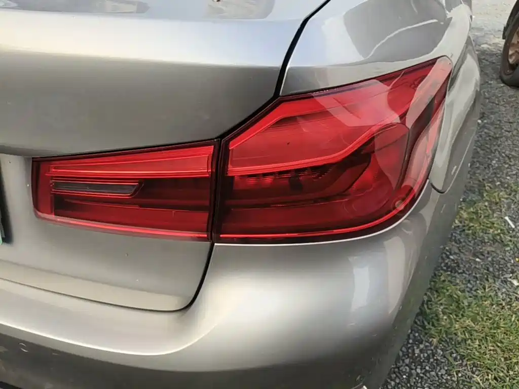 BMW 5 Series New Energy — фото 8