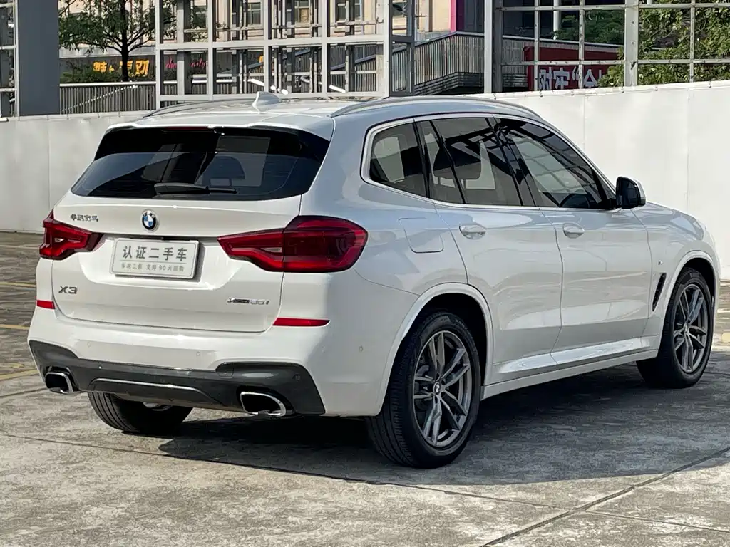 BMW X3 — фото 9