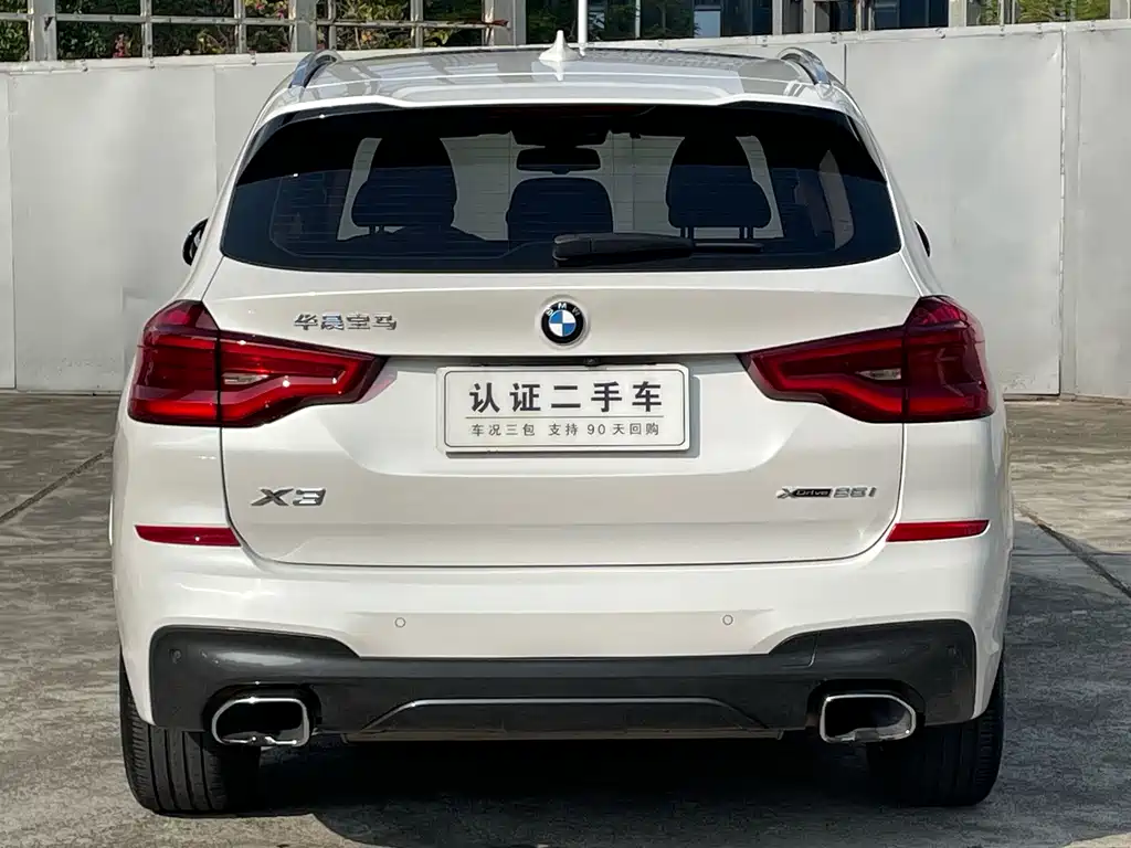 BMW X3 — фото 10