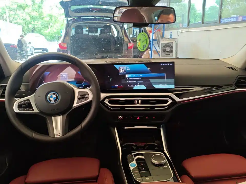 BMW i3 — фото 4