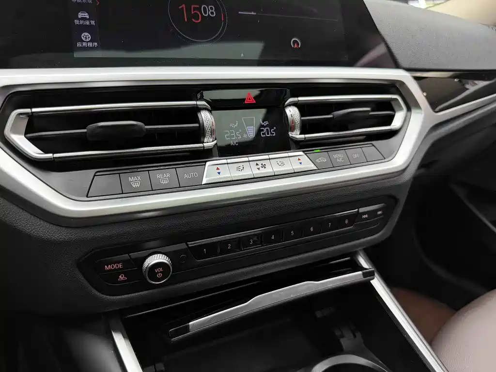 BMW 3 Series — фото 14