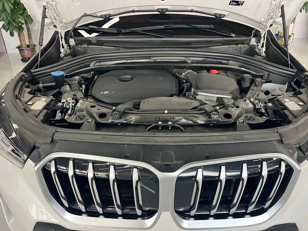 BMW X1 — фото 14