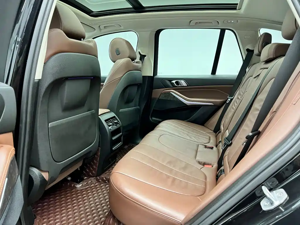 BMW X5 (Import) — фото 16