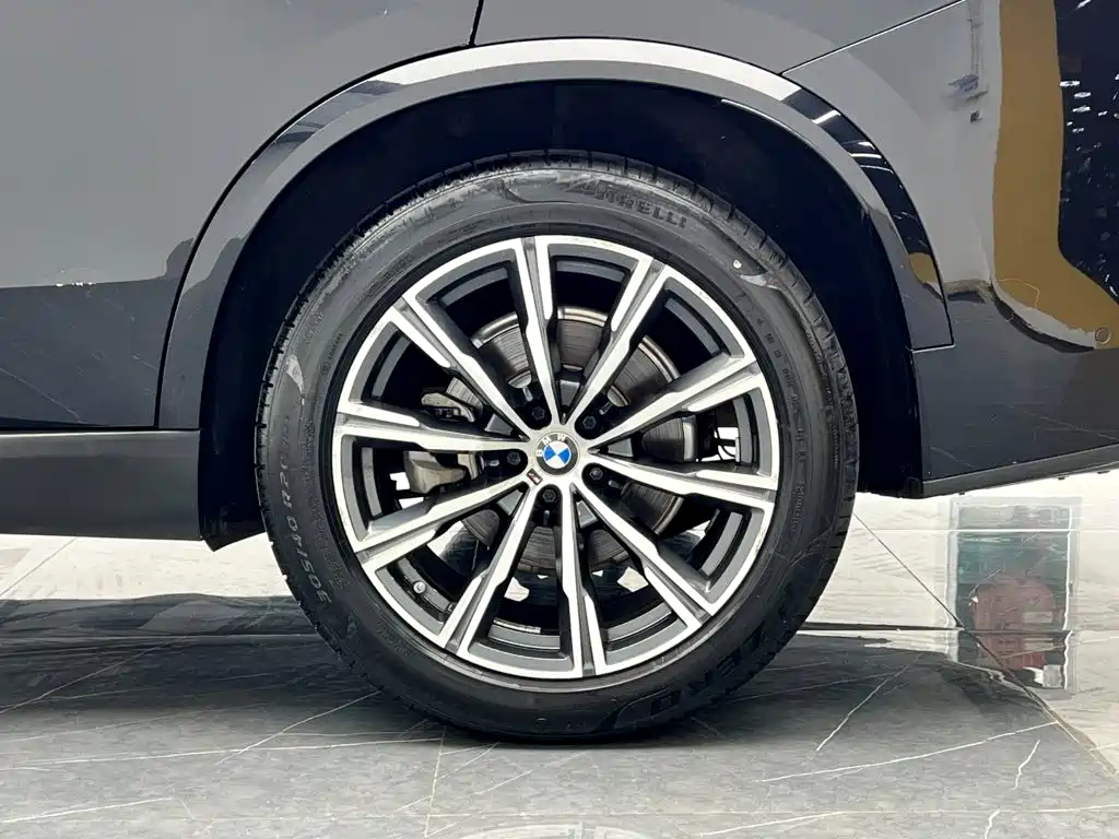 BMW X5 (Import) — фото 24