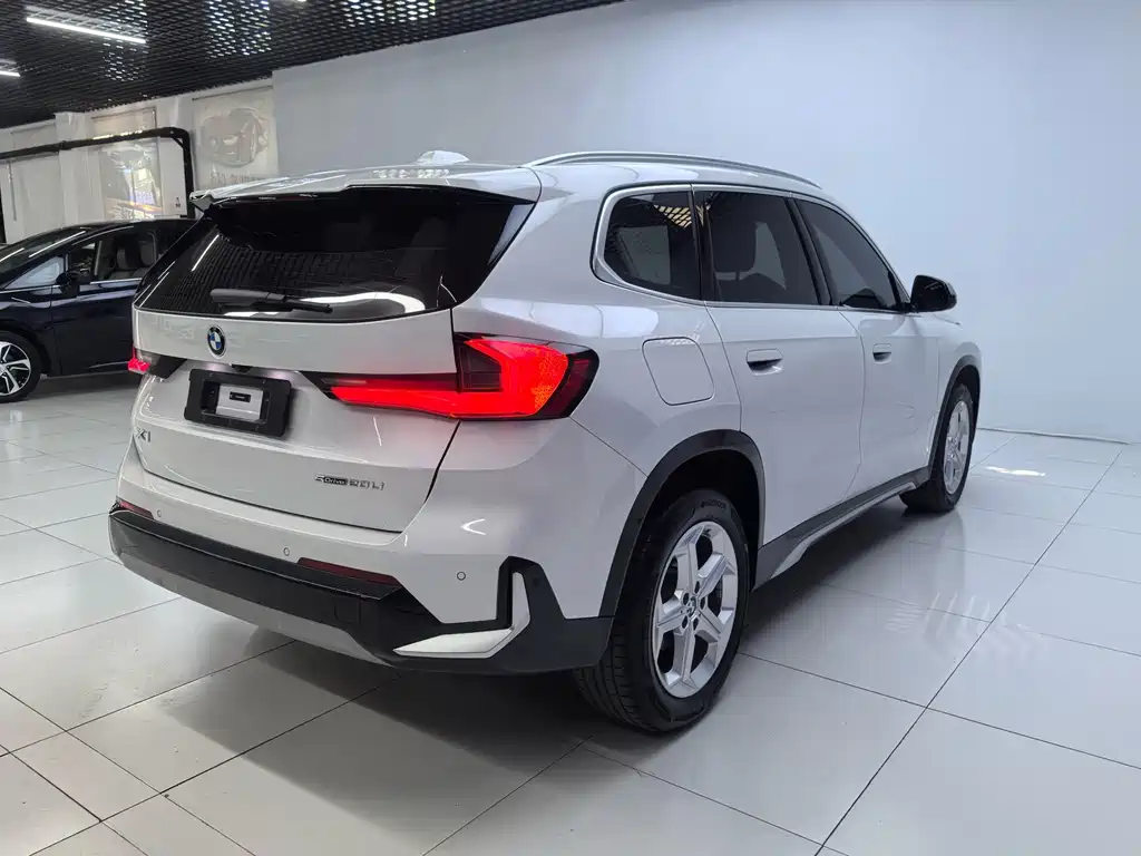 BMW X1 — фото 19