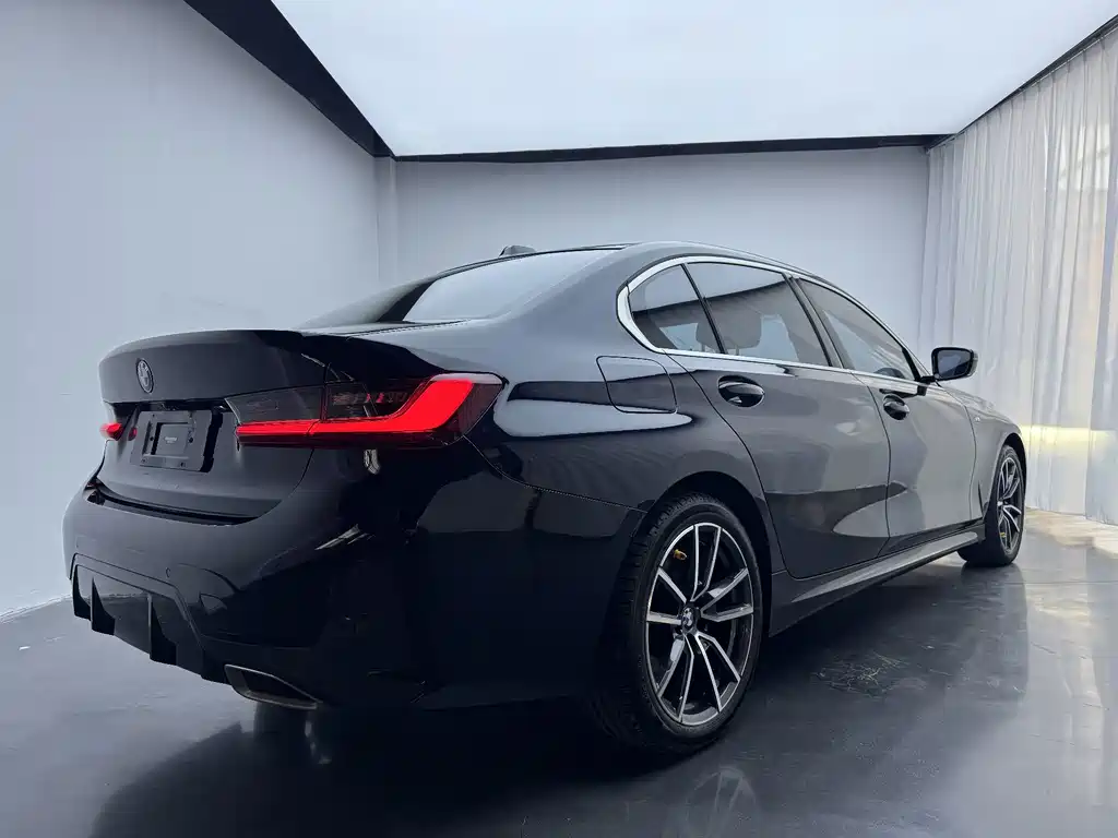 BMW 3 Series — фото 4