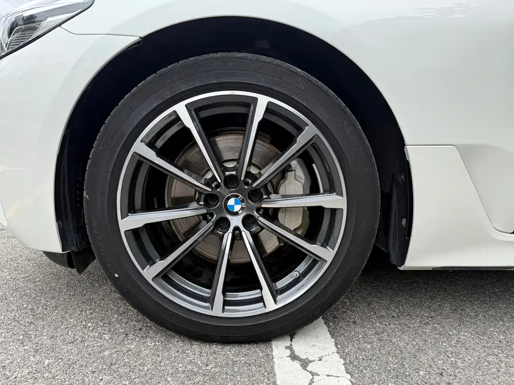 BMW 6 Series GT — фото 11
